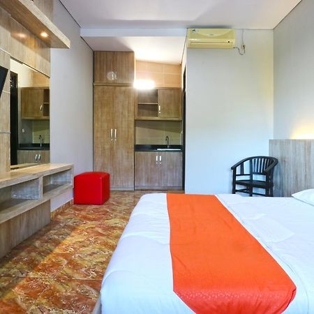 Bangsal Homestay Denpasar Exteriör bild