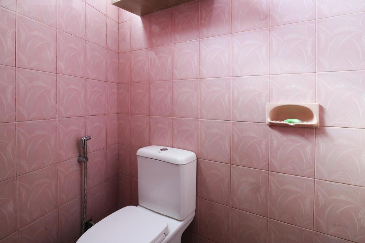 Bangsal Homestay Denpasar Exteriör bild