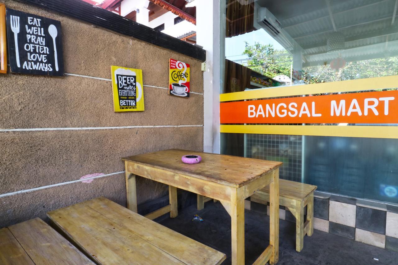 Bangsal Homestay Denpasar Exteriör bild